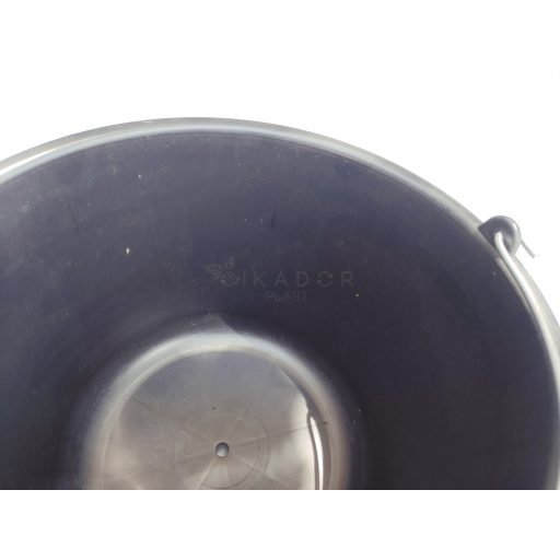 Műanyag vödör 20 L