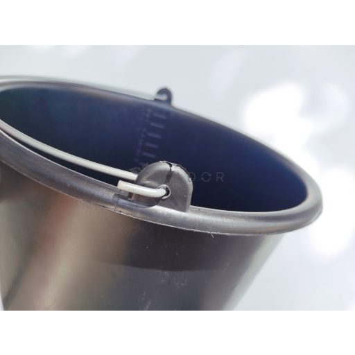 Műanyag vödör 12 L